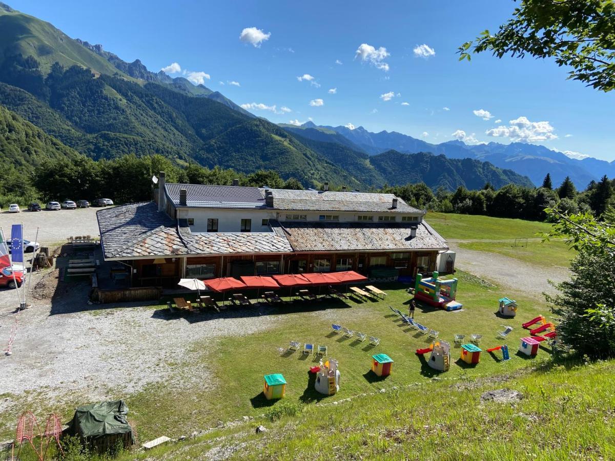 Rifugio Trifoglio Ass. Ostelli Lombardia Valtorta Ngoại thất bức ảnh